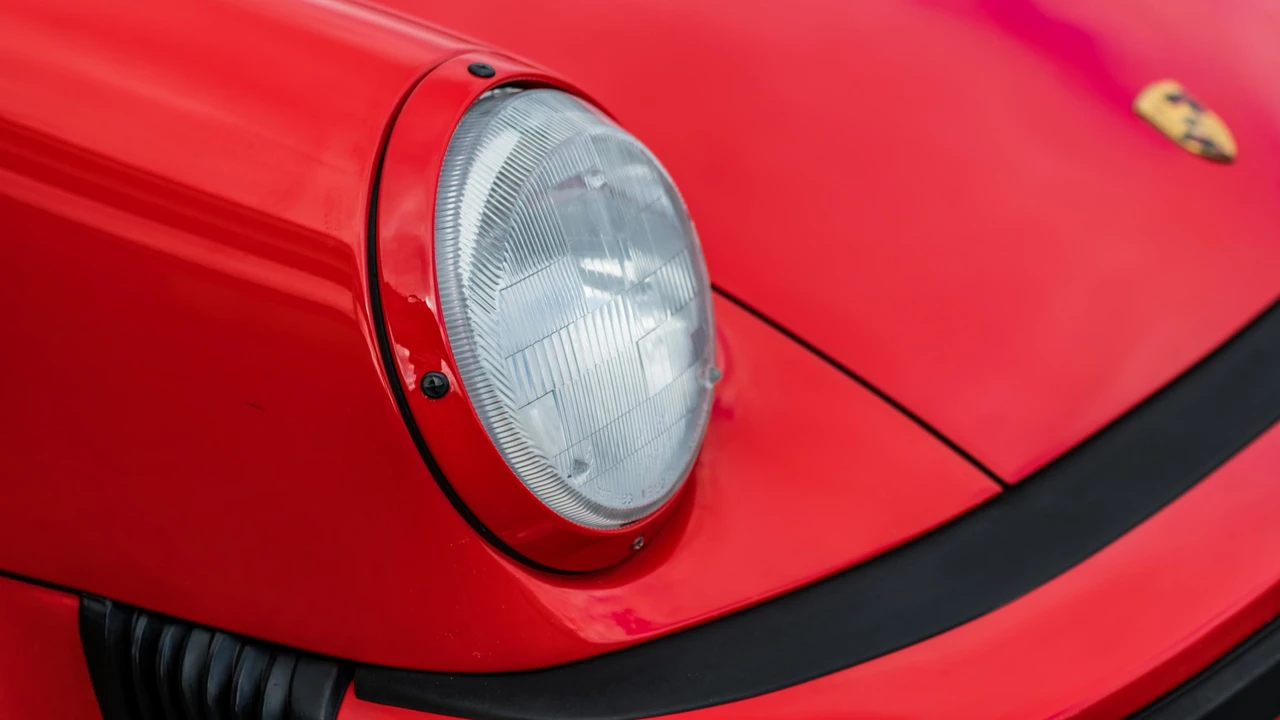 1987 Porsche 911 Carrera 3.2 - Image 24 of 31