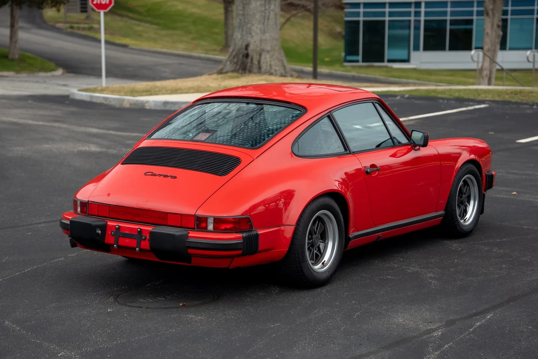 1987 Porsche 911 Carrera 3.2 - Image 12 of 31