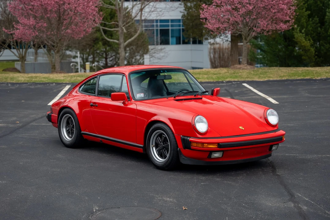 1987 Porsche 911 Carrera 3.2 - Image 16 of 31