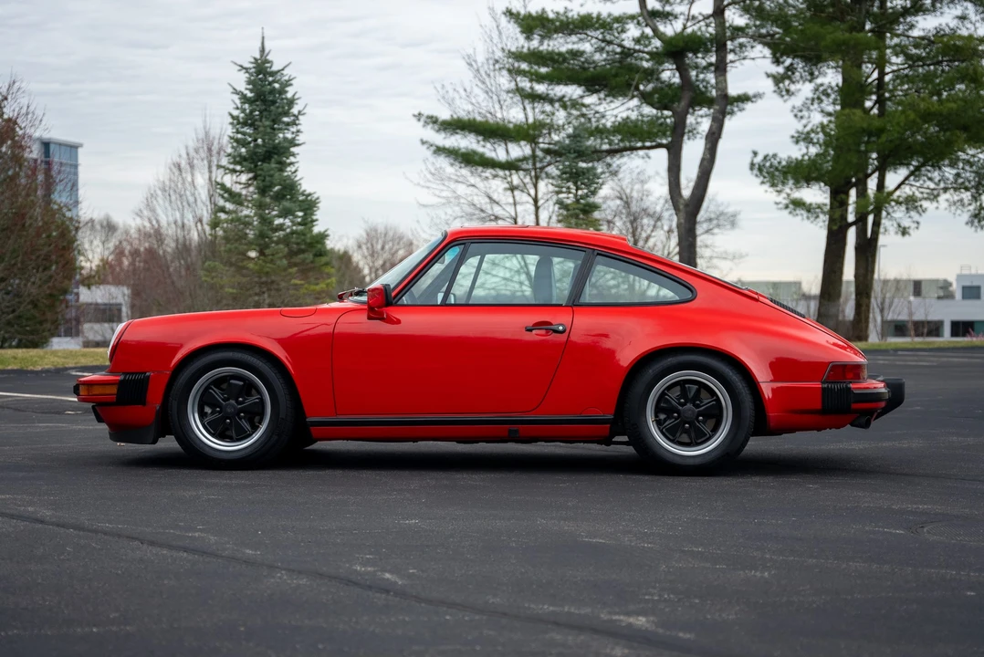 1987 Porsche 911 Carrera 3.2 - Image 5 of 31