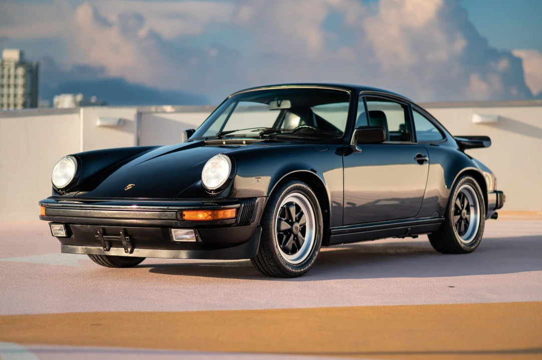 1987 Porsche 911 Carrera 3.2 - Image 26 of 31