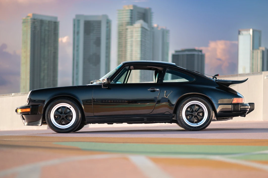 1987 Porsche 911 Carrera 3.2 - Image 28 of 31