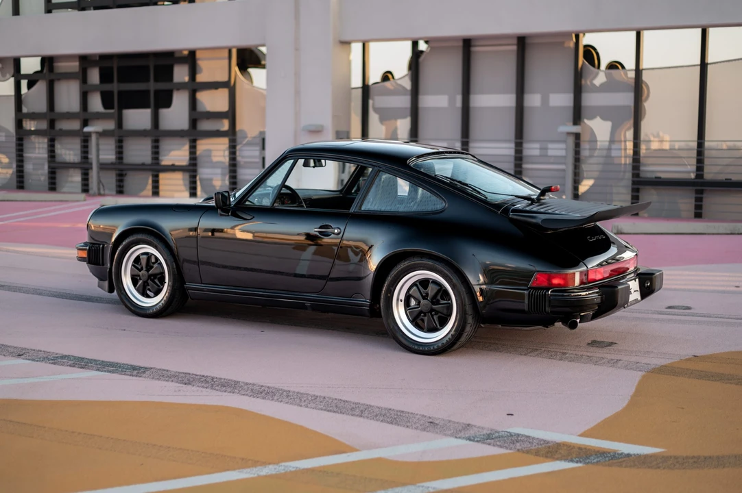 1987 Porsche 911 Carrera 3.2 - Image 9 of 31