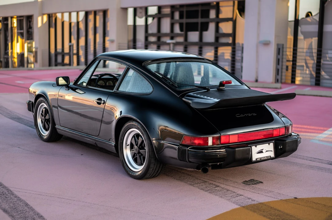 1987 Porsche 911 Carrera 3.2 - Image 11 of 31