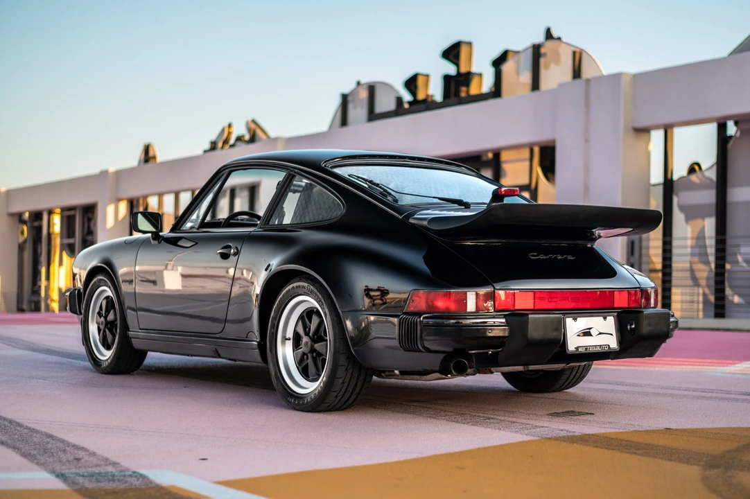1987 Porsche 911 Carrera 3.2 - Image 10 of 31