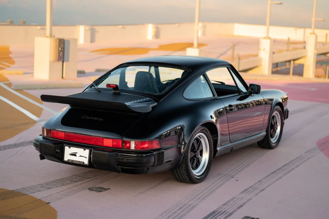 1987 Porsche 911 Carrera 3.2 - Image 14 of 31