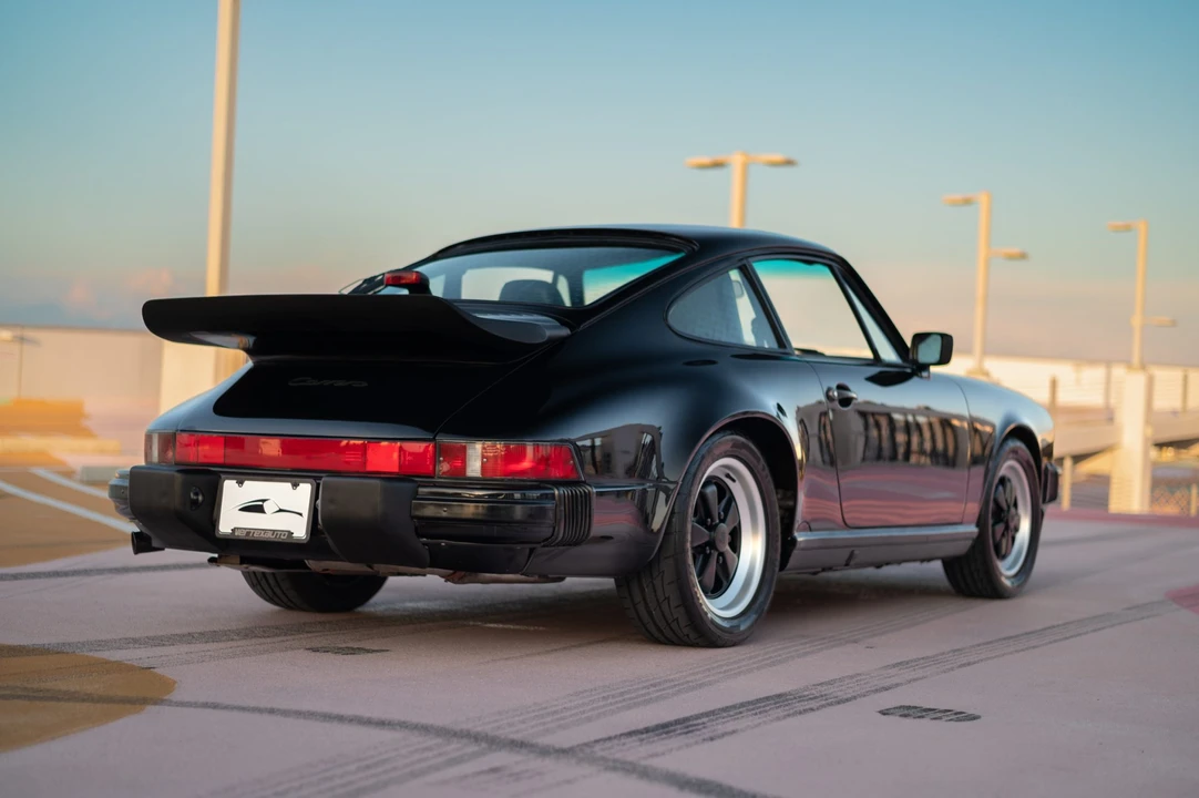 1987 Porsche 911 Carrera 3.2 - Image 15 of 31