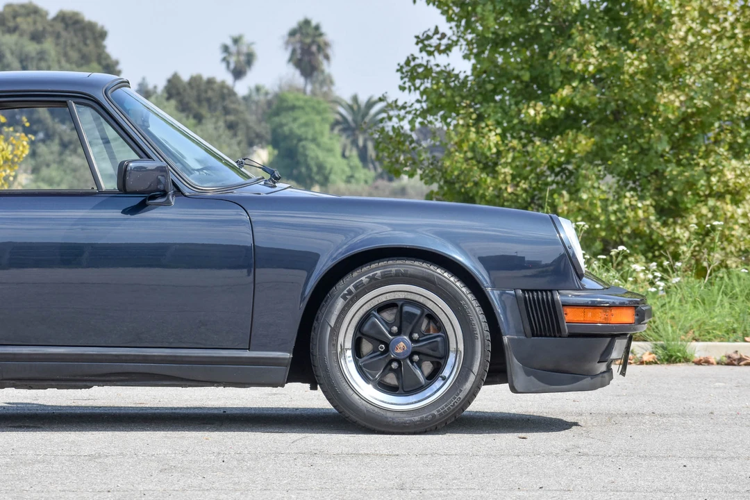 1987 Porsche 911 Carrera 3.2 - Image 19 of 31