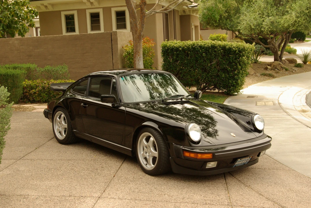 1987 Porsche 911 Carrera 3.2 - Image 10 of 31