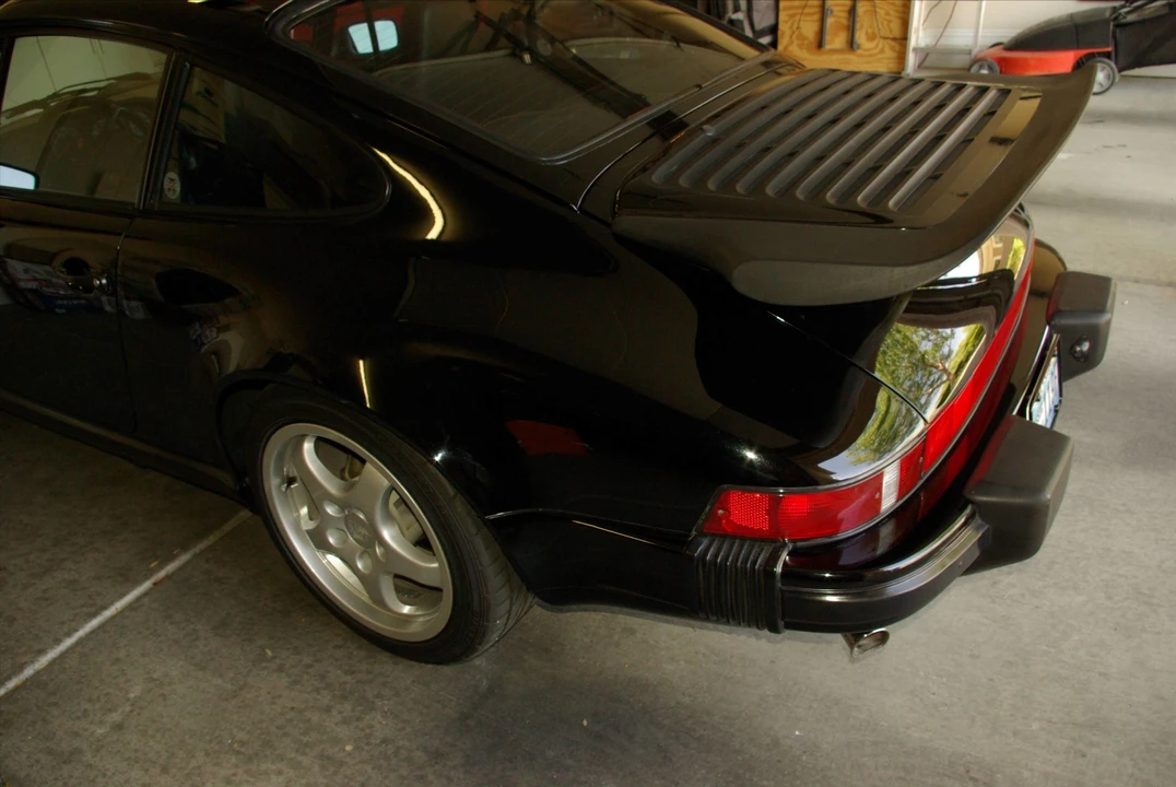 1987 Porsche 911 Carrera 3.2 - Image 27 of 31
