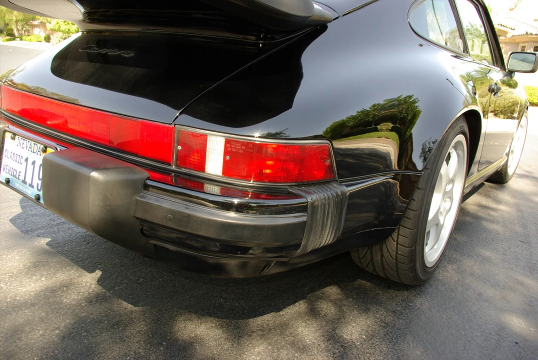 1987 Porsche 911 Carrera 3.2 - Image 18 of 31