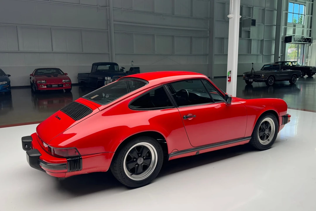 1987 Porsche 911 Carrera 3.2 - Image 9 of 31