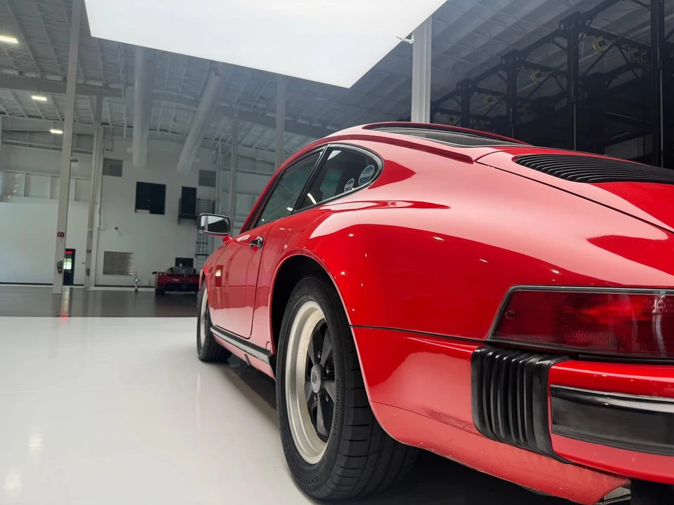 1987 Porsche 911 Carrera 3.2 - Image 28 of 31