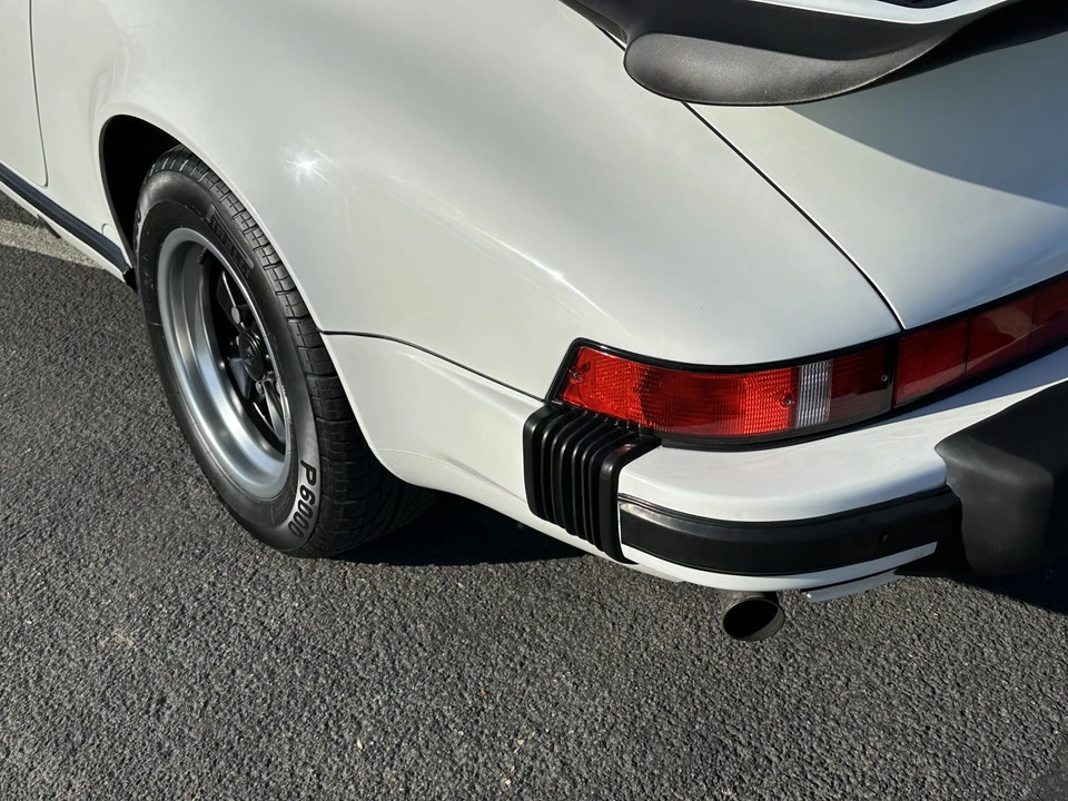 1987 Porsche 911 Carrera 3.2 - Image 23 of 31