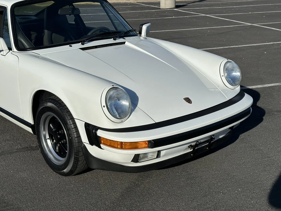 1987 Porsche 911 Carrera 3.2 - Image 17 of 31