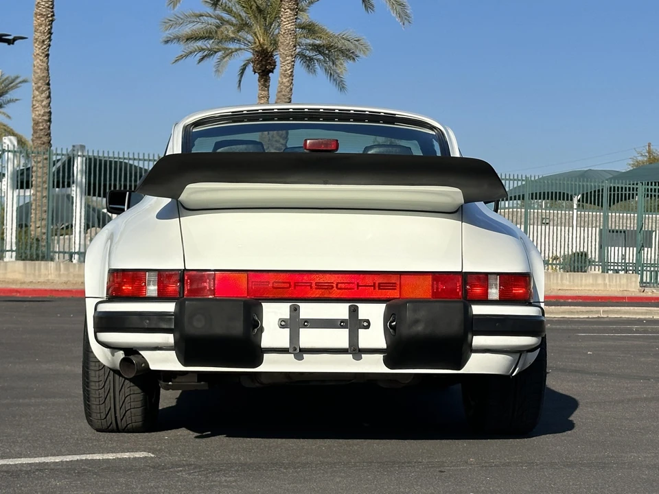 1987 Porsche 911 Carrera 3.2 - Image 5 of 31