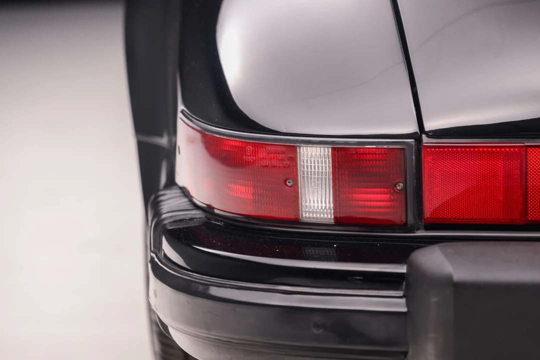 1987 Porsche 911 Carrera 3.2 - Image 30 of 31