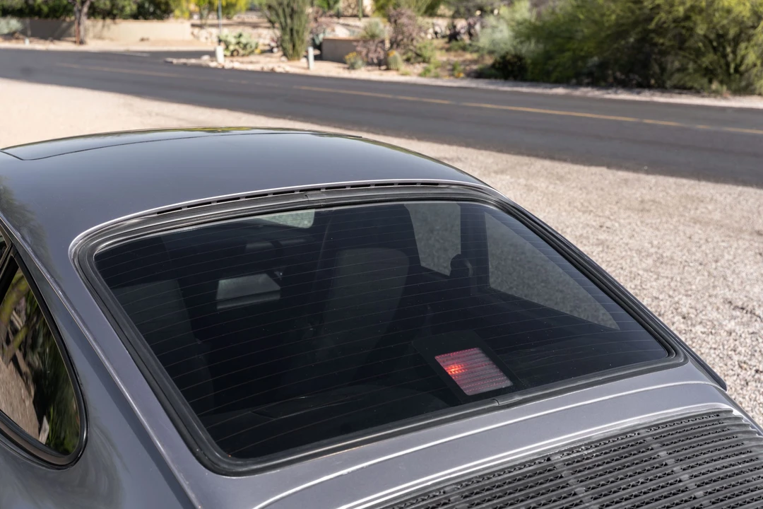 1987 Porsche 911 Carrera 3.2 - Image 24 of 31