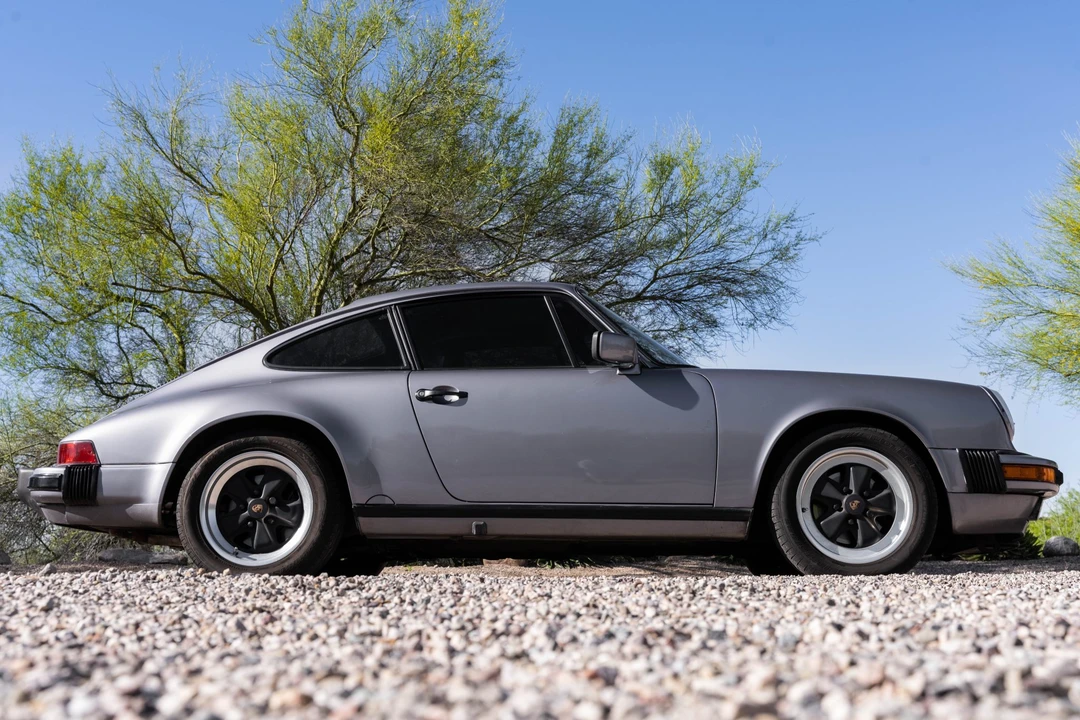 1987 Porsche 911 Carrera 3.2 - Image 7 of 31