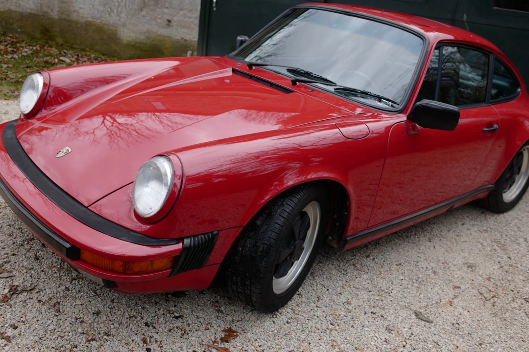 1987 Porsche 911 Carrera 3.2 - Image 15 of 31