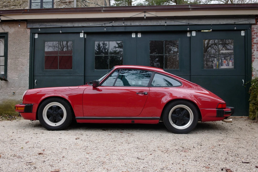 1987 Porsche 911 Carrera 3.2 - Image 4 of 31