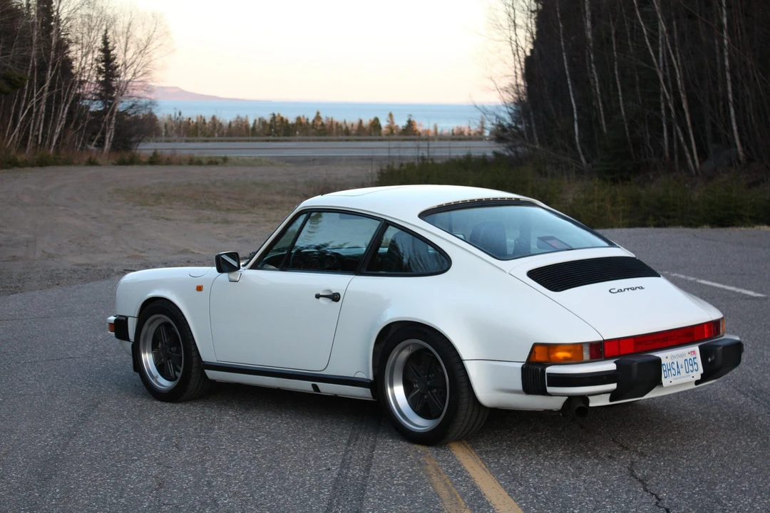 1987 Porsche 911 Carrera 3.2 - Image 12 of 31