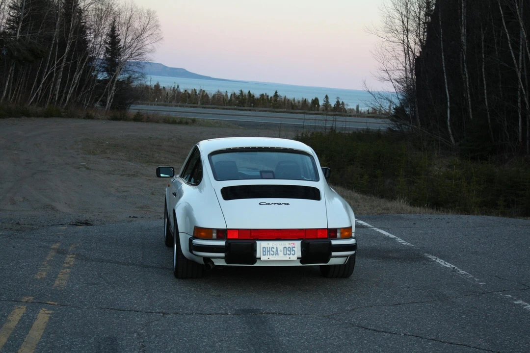 1987 Porsche 911 Carrera 3.2 - Image 19 of 31