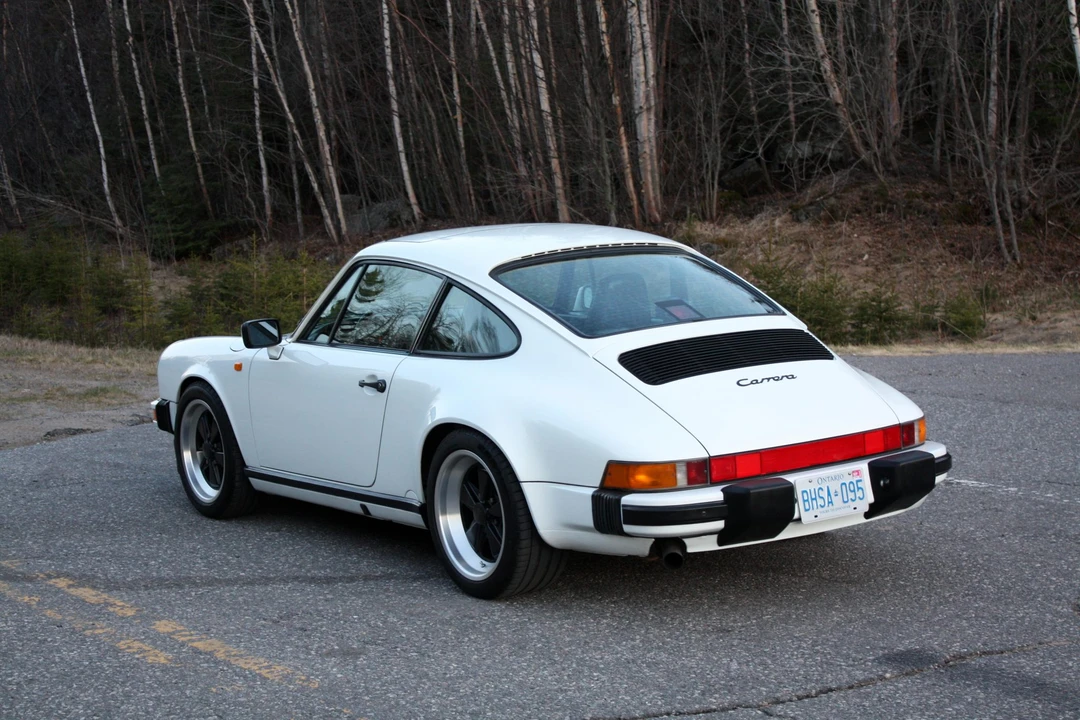 1987 Porsche 911 Carrera 3.2 - Image 15 of 31