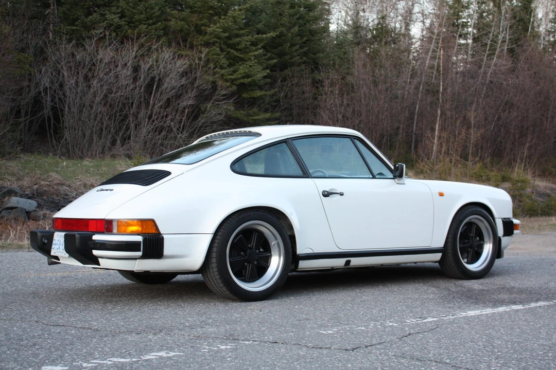 1987 Porsche 911 Carrera 3.2 - Image 29 of 31