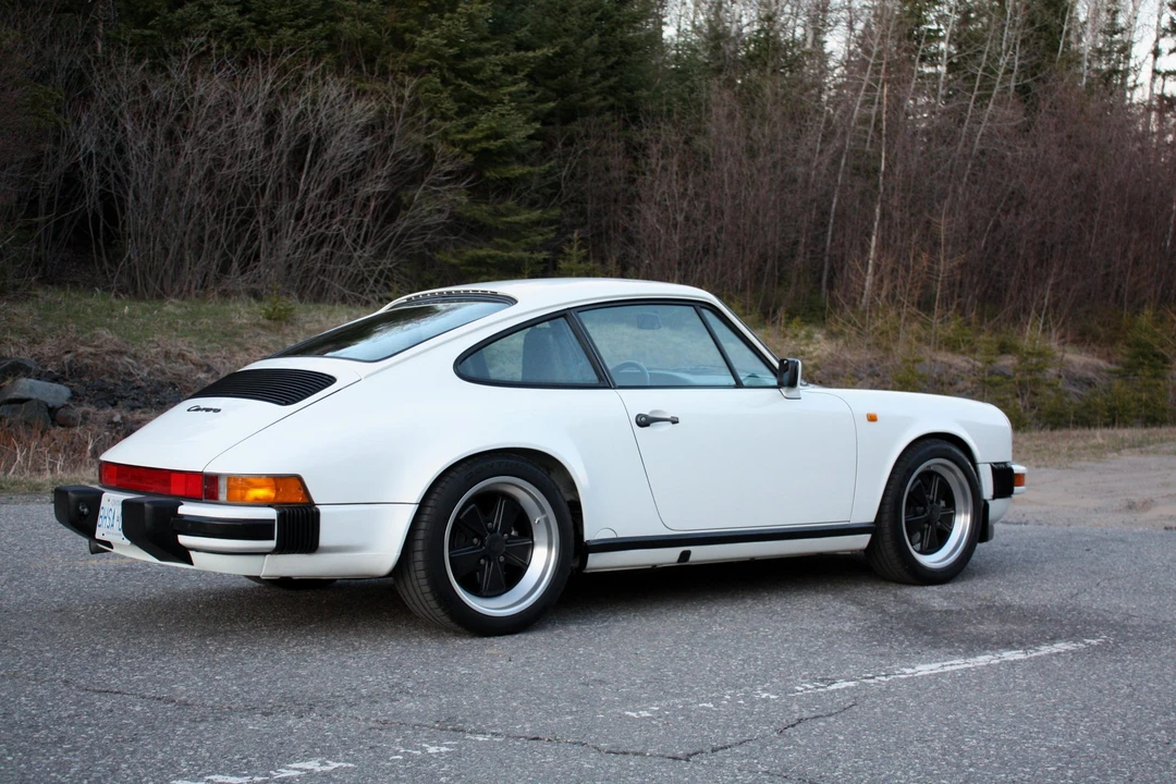 1987 Porsche 911 Carrera 3.2 - Image 30 of 31