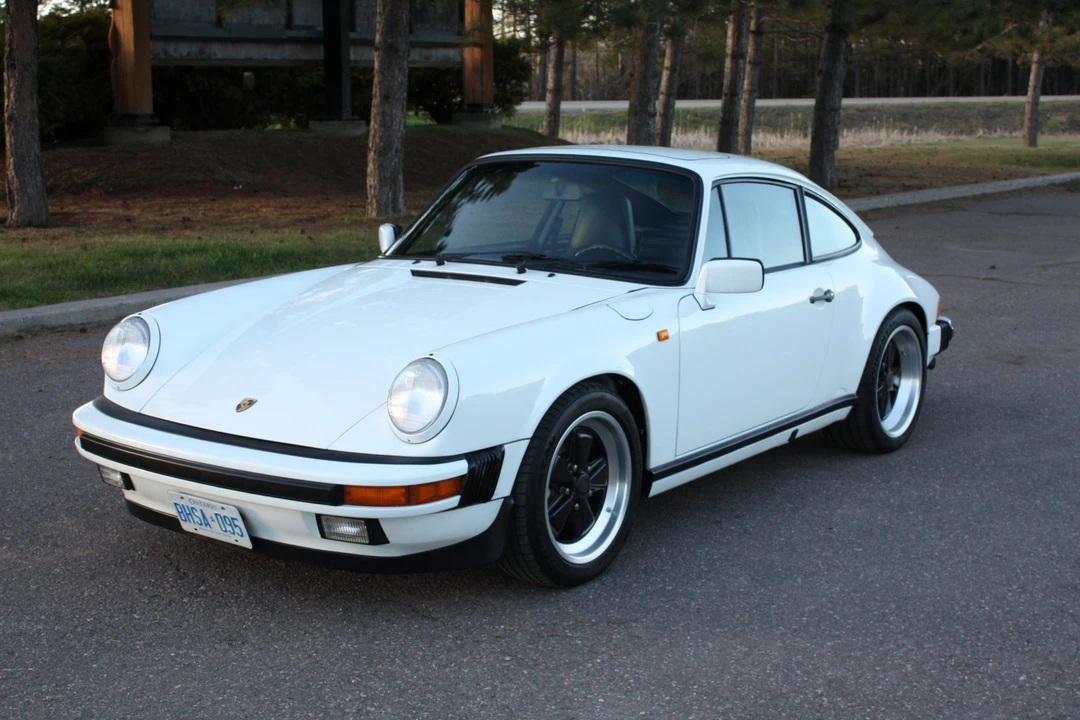 1987 Porsche 911 Carrera 3.2 - Image 4 of 31