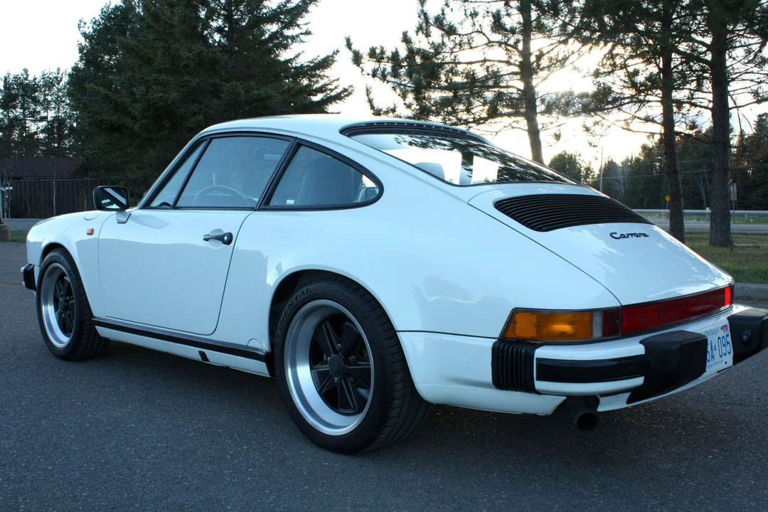 1987 Porsche 911 Carrera 3.2 - Image 16 of 31