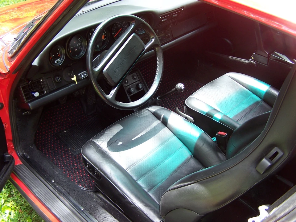 1987 Porsche 911 Carrera 3.2 - Image 27 of 31