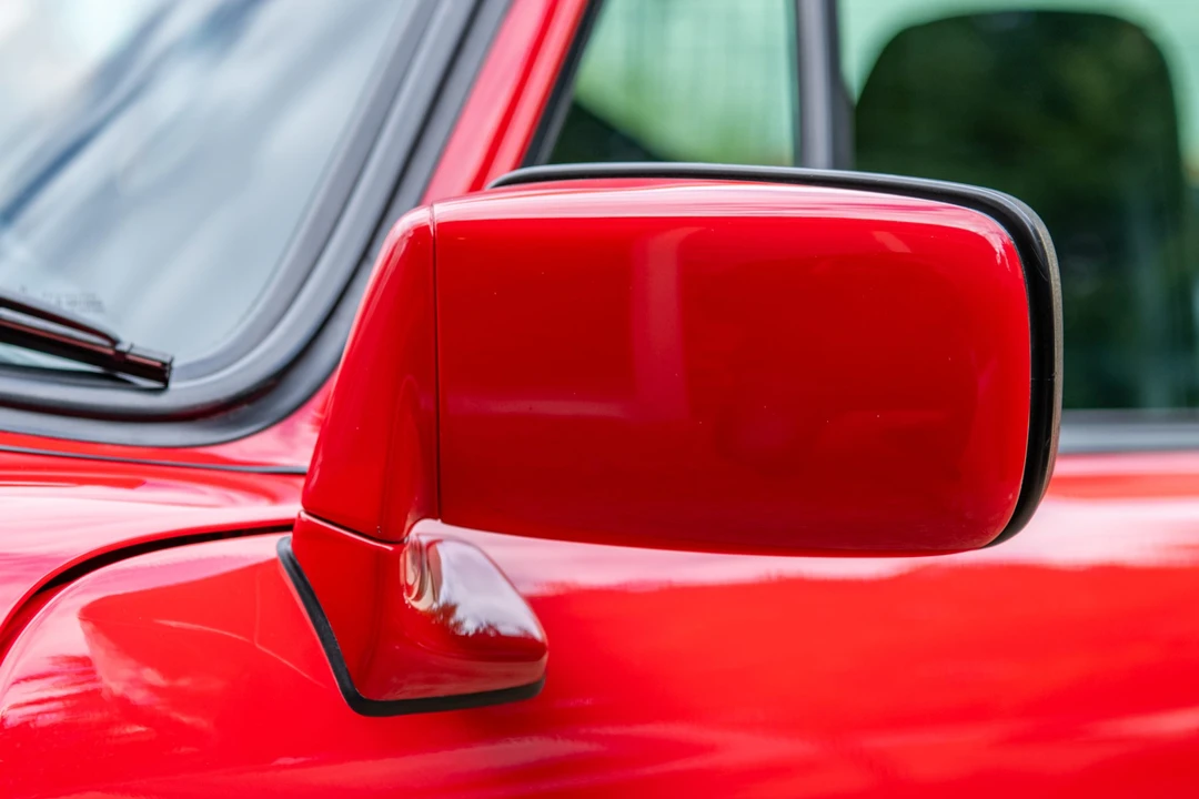 1987 Porsche 911 Carrera 3.2 - Image 29 of 31