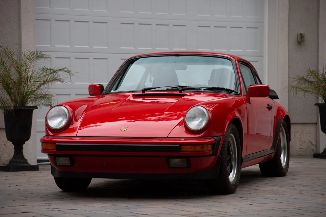 1987 Porsche 911 Carrera 3.2 - Image 4 of 31