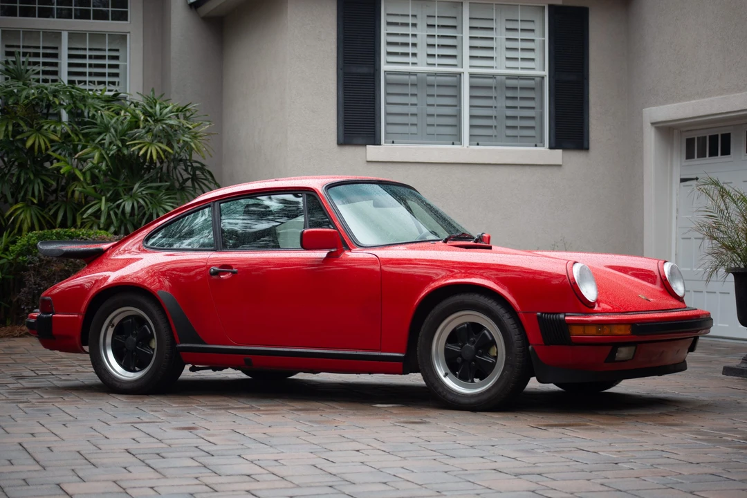 1987 Porsche 911 Carrera 3.2 - Image 9 of 31