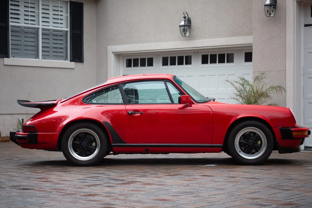 1987 Porsche 911 Carrera 3.2 - Image 10 of 31
