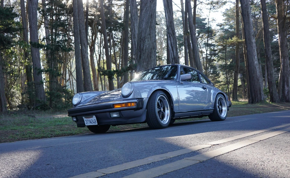 1987 Porsche 911 Carrera 3.2 - Image 10 of 31