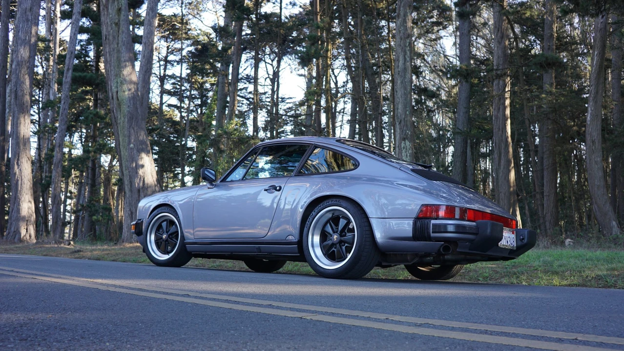 1987 Porsche 911 Carrera 3.2 - Image 15 of 31
