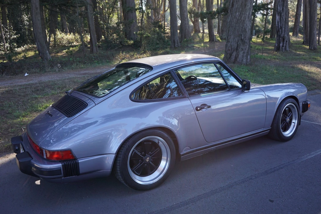 1987 Porsche 911 Carrera 3.2 - Image 23 of 31