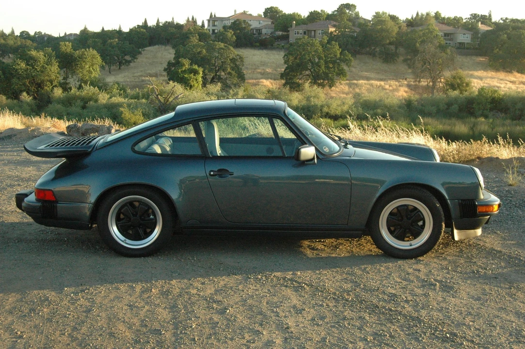 1987 Porsche 911 Carrera 3.2 - Image 23 of 31
