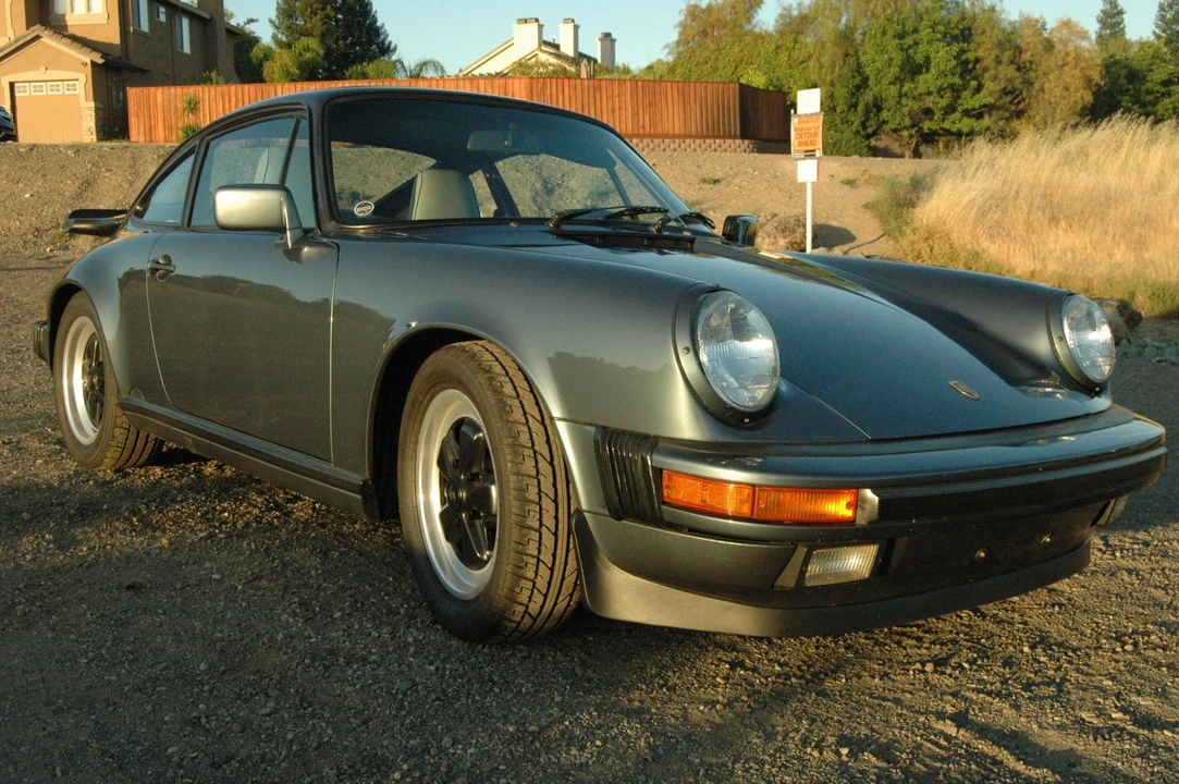1987 Porsche 911 Carrera 3.2 - Image 30 of 31