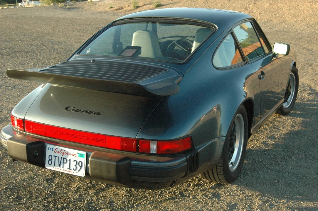 1987 Porsche 911 Carrera 3.2 - Image 19 of 31