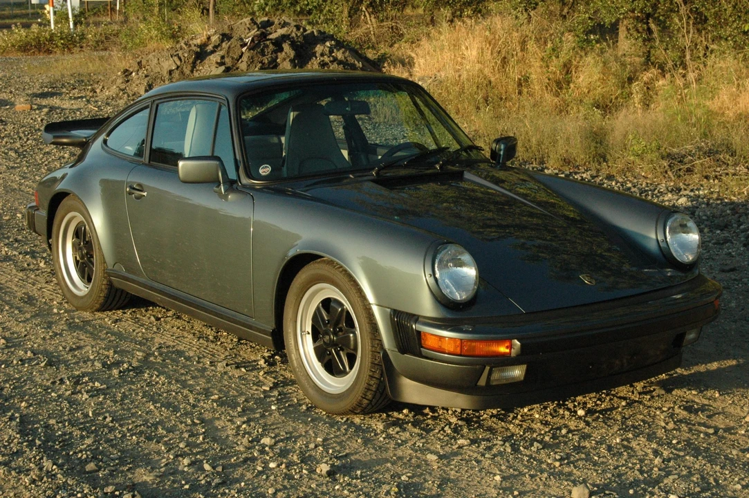 1987 Porsche 911 Carrera 3.2 - Image 29 of 31