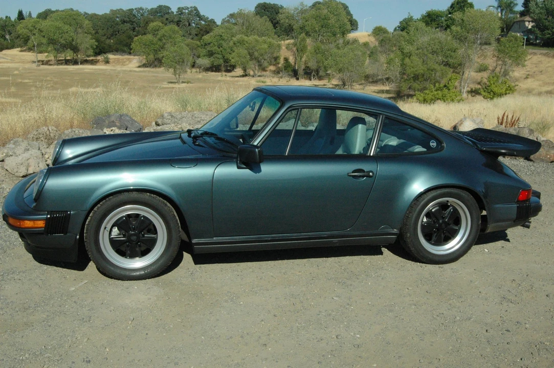 1987 Porsche 911 Carrera 3.2 - Image 6 of 31