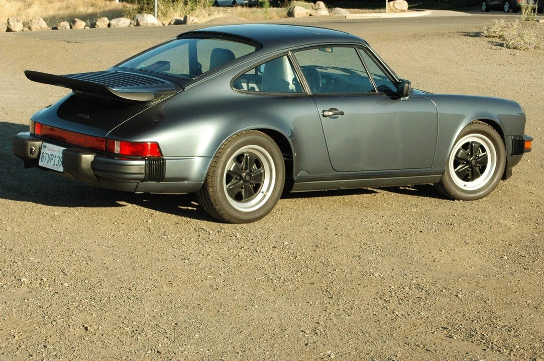 1987 Porsche 911 Carrera 3.2 - Image 21 of 31