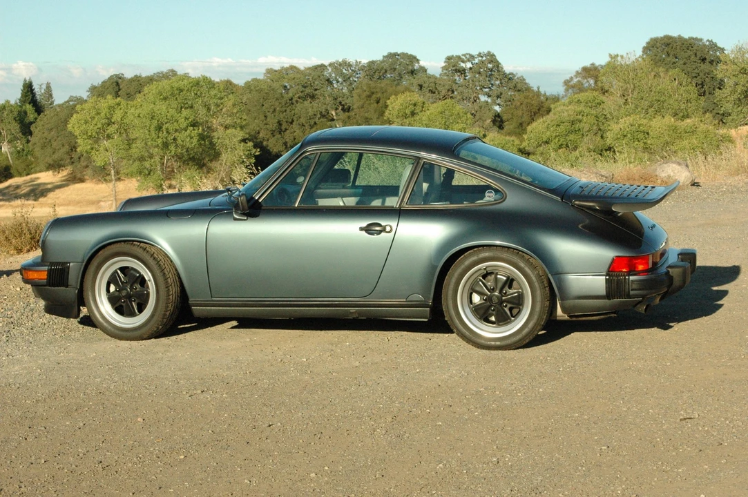 1987 Porsche 911 Carrera 3.2 - Image 7 of 31
