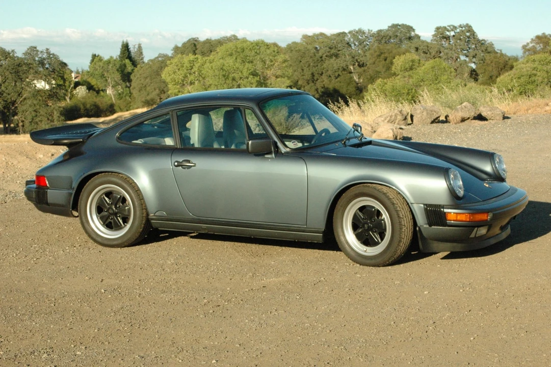 1987 Porsche 911 Carrera 3.2 - Image 24 of 31