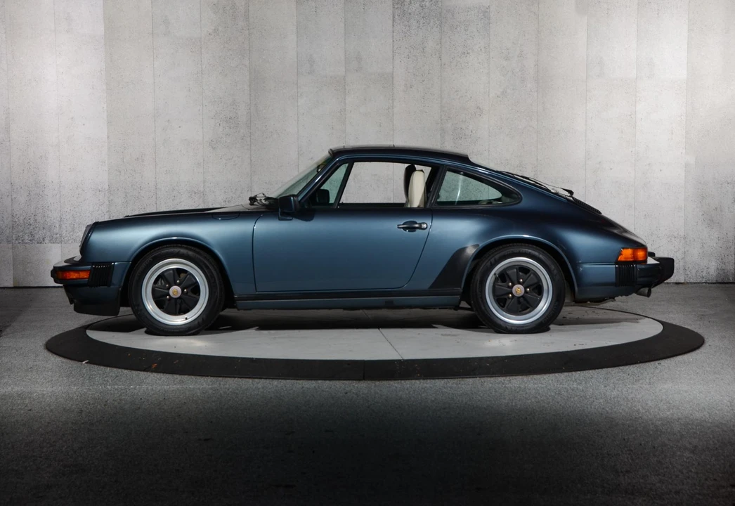 1987 Porsche 911 Carrera 3.2 - Image 9 of 31