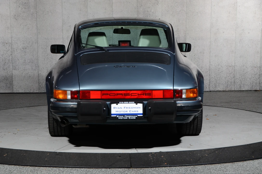 1987 Porsche 911 Carrera 3.2 - Image 7 of 31